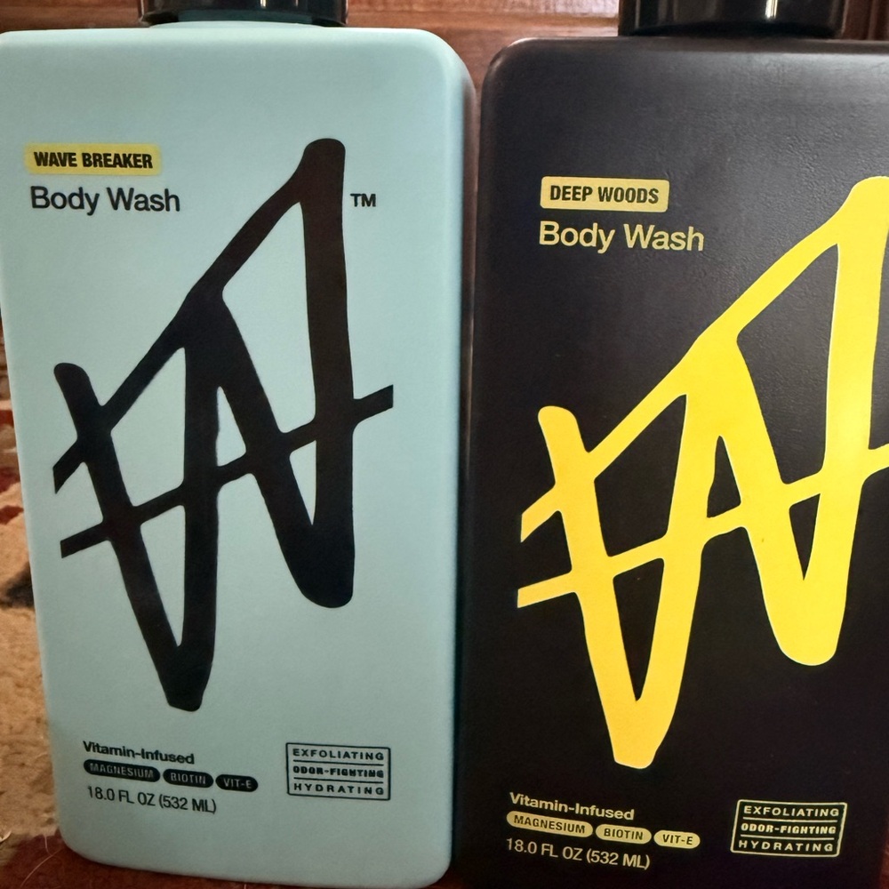Wave Breaker Body Wash & Deep Woods Set